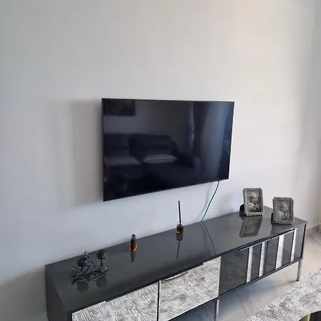 Via Mar Apartment *